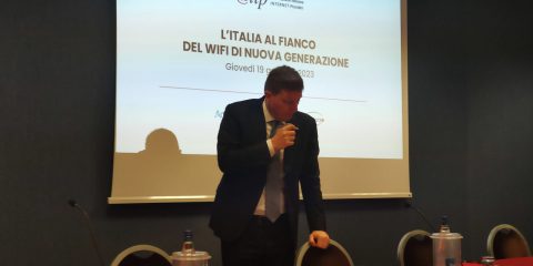 WiFi di nuova generazione, si scalda la battaglia dell’AIIP per la banda 6 Ghz. Zorzoni: ‘Nulla in contrario al 5G, ma il WiFi è vitale per il mercato’
