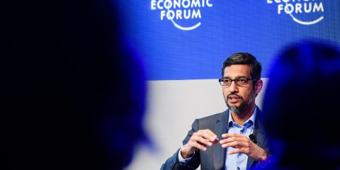 IA, Sundar Pichai: “Arma pericolosa, servono regole”. Ma forse perché Google è indietro rispetto ai competitors (Video)