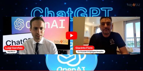 IA, perché uno dei suoi padri lascia Google per mettere in guardia sui rischi. Il videocommento con l’esperto