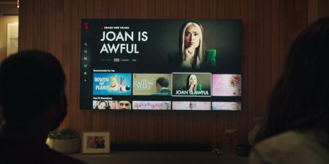 Cede i dati online senza pensarci e realizzano una serie Tv su di lei. La cultura della privacy nel nuovo episodio di Black Mirror su Netflix