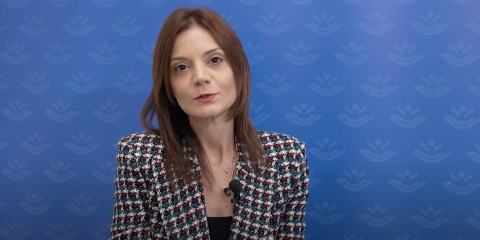 “No allo smartphone prima dei 12 anni”. Videointervista alla psicoterapeuta del ‘Bambino Gesù’