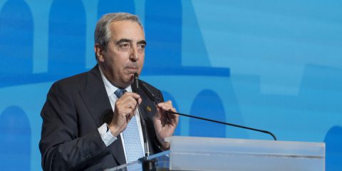 NetCo. Gasparri: “L’accordo con KKR sulla rete risolverà la disastrosa vicenda di Open Fiber”