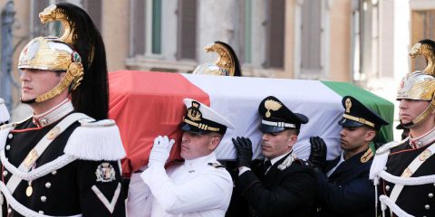 Democrazia Futura. Il funerale di Re Giorgio