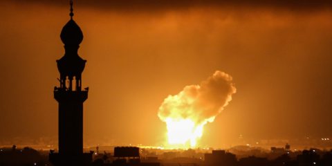 Democrazia Futura. La nuova guerra fra Israele e Hamas in un mondo senza tregua