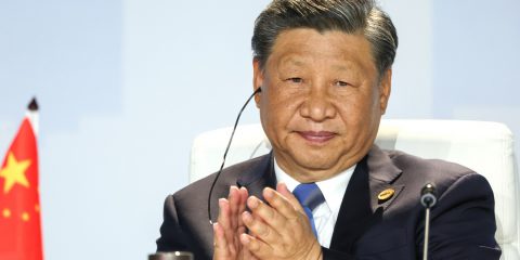Xi Jinping arriva negli Stati Uniti con le incertezze del suo sogno cinese