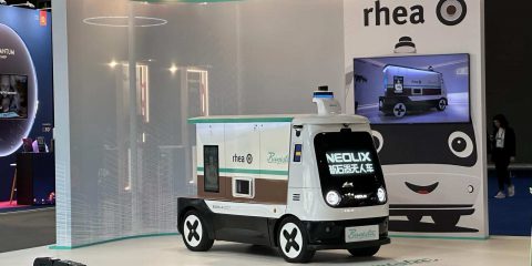 MWC24. Arriva il barista ‘on demand’, caffetteria mobile con IA e IoT