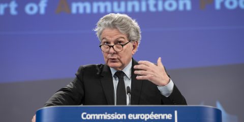 DSA, l’Ue apre procedimento contro Meta