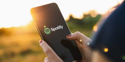 Spotify, aumenti in vista per gli abbonati premium di alcuni mercati. Arriva nuovo Cfo