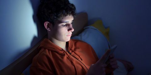 Il Garante Privacy blocca Clothoff, l’app che spoglia le persone