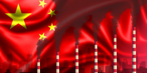 Il doppiogioco della Cina, rinnovabili in casa, carbone nei nuovi BRICS