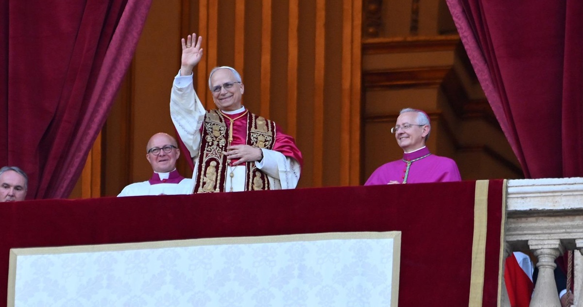 La Giornata Parlamentare. Papa Leone XIV, i messaggi di Mattarella e Meloni. Bruxelles chiede conto all’Italia sul MES. Veneto al voto a novembre