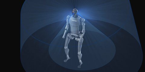 Robot umanoide H1 della Unitree “impazzisce” durante un test in Cina: il video