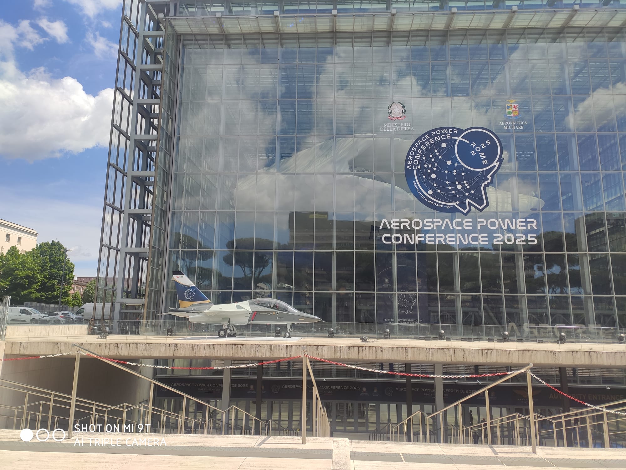Spazio, la manager di SpaceX all’evento della Difesa strizza l’occhio all’Italia