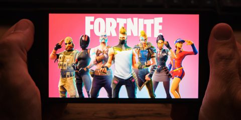 Apple manda offline ‘Fortnite’ negli USA e in Europa, il gioco online da 700 milioni di utenti