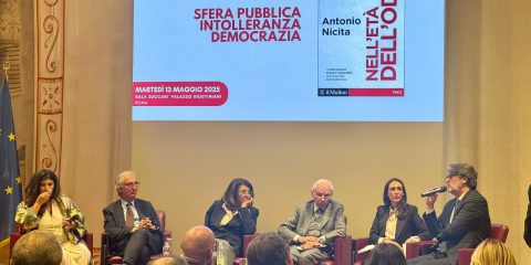 Hate speech, Nicita (Pd) presenta un Ddl: ‘Illecita la diffamazione verso un gruppo. Basta con la retorica del free speech che tutela gli haters’
