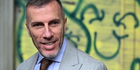 Labriola: Iliad possibile deal. Poste Mobile, migrazione su rete Tim da gennaio 2026