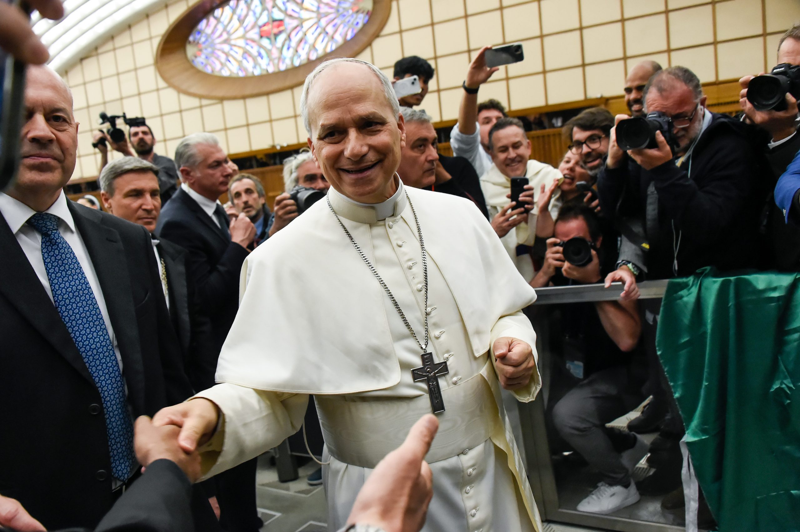 Papa Leone XIV ai media: “L’AI sia orientata al bene comune. Promuovere un uso etico”