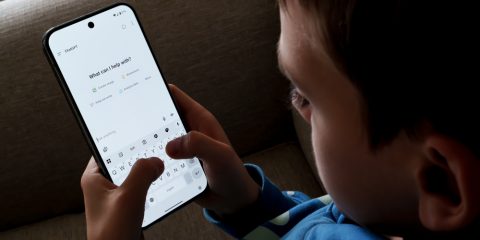 Il 67% dei ragazzi tra i 9 e i 17 anni usa l’AI come amici veri