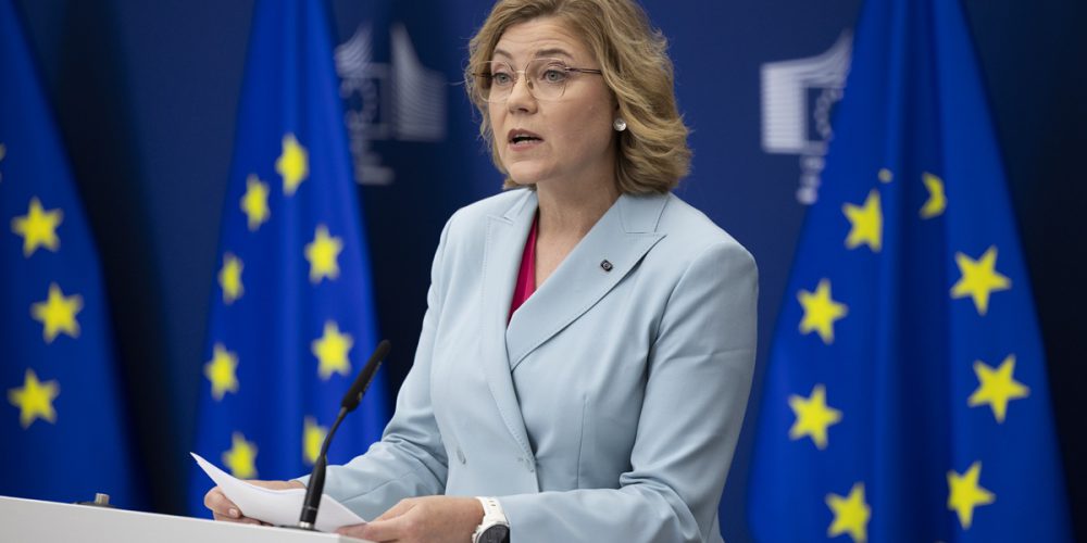 L’UE adotta la sua strategia quantistica centrata su chip, infrastrutture, tecnologie spaziali e dual use