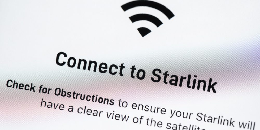 Starlink down, internet non funziona per ore. Guasto critico ai servizi software interni