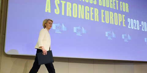 UE: 400 miliardi per le “tecnologie di domani”, ma von der Leyen inizia braccio di ferro con i 27