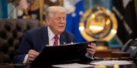 Dazi dal 7 agosto. Ue ferma al 15%, pressioni Usa sul digitale