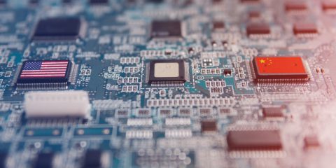 AI, gli Stati Uniti vogliono tracciare i chip. Nuova stretta anti Cina