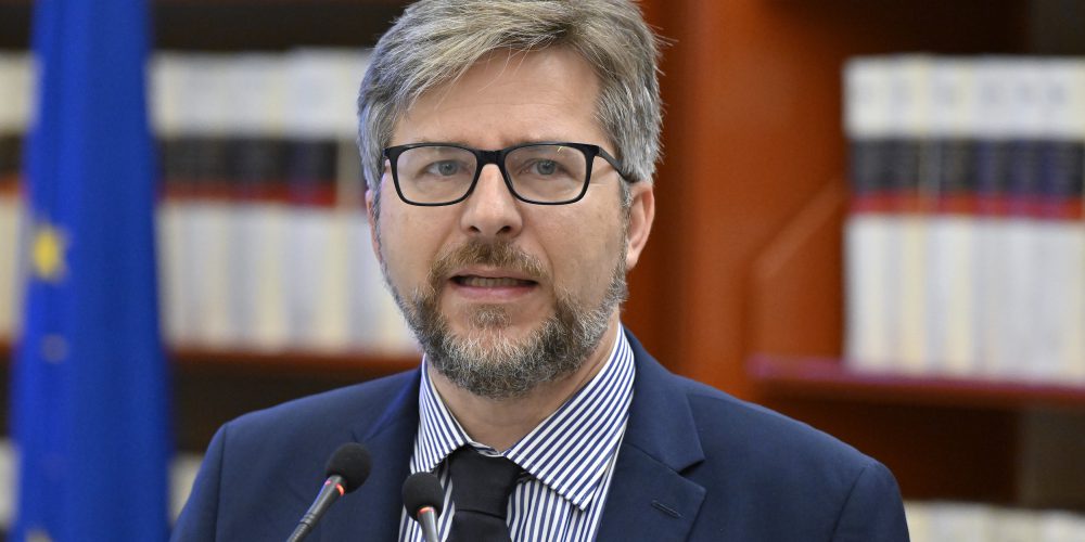 AI Gigafactory Ue, Basso (Pd): ‘Genova candidata ideale. Triangolo digitale con Bologna e Milano’