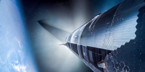 SpaceX si compra 50 Mhz di spettro negli Usa per il direct-to-cell e il 5G di Starlink. Lo farà anche in Italia?