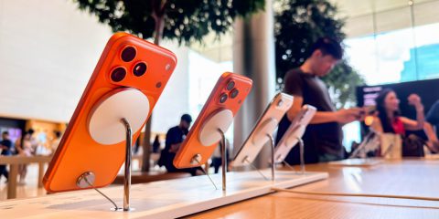 Ma l’iPhone si fa sempre in Cina? Trump lo sa?