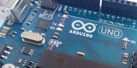 Arduino entra nell’era dell’AI con il passaggio all’americana Qualcomm, ma il cuore resta a Torino