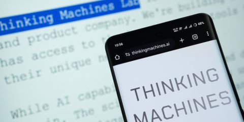 Thinking Machines Lab, il co-fondatore Andrew Tulloch lascia l’azienda per ritornare da Meta