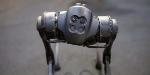 La prossima guerra la Cina la combatterà con AI e robot