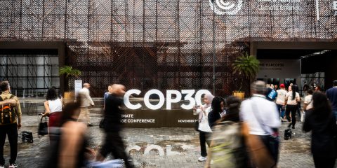 Il flop di COP30: sfuma il “miracolo”, resta solo l’impegno finanziario