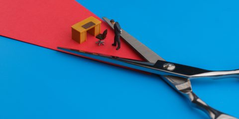 Licenziamenti, ottobre mese nero negli Usa: tagliati 153mila posti di lavoro. Il livello più alto degli ultimi vent’anni