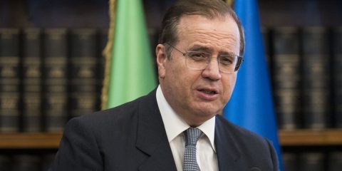 Antitrust contro Meta per abuso di posizione dominante, nel mirino AI e Whatsapp