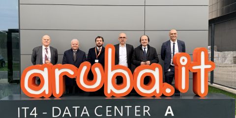 Butti al data center di Aruba a Roma: “Esempio di potenza di calcolo e protezione dei dati”
