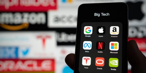 Le Big Tech reclutano talenti dell’energia per alimentare le ambizioni nell’AI