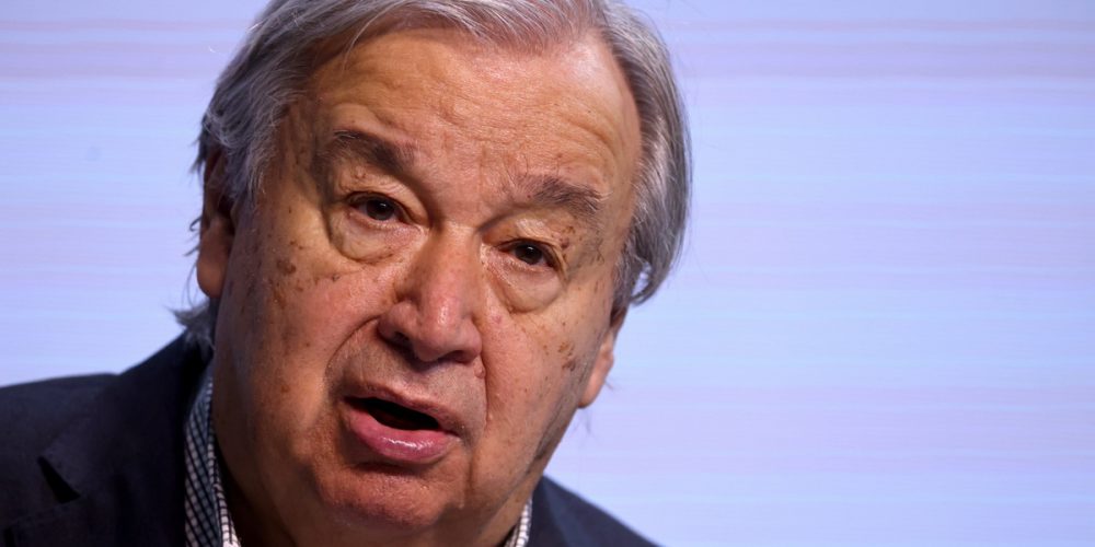 Guterres (ONU): “L’AI deve appartenere a tutti, investire 3 miliardi di dollari nei Paesi poveri”