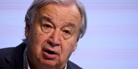 Guterres (ONU): “L’AI deve appartenere a tutti, investire 3 miliardi di dollari nei Paesi poveri”