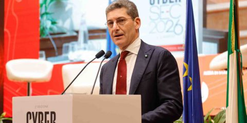 Pisani (Polizia di Stato): “Importare tecnologie sviluppate altrove è un rischio per sicurezza e controllo dei dati”